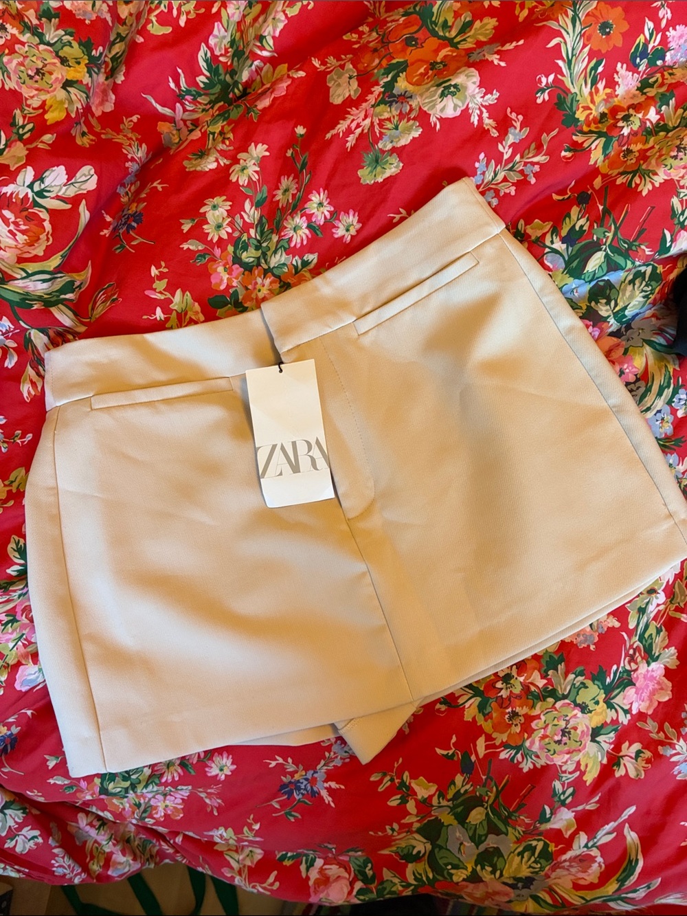ZARA Cream Tailored Women's Skort